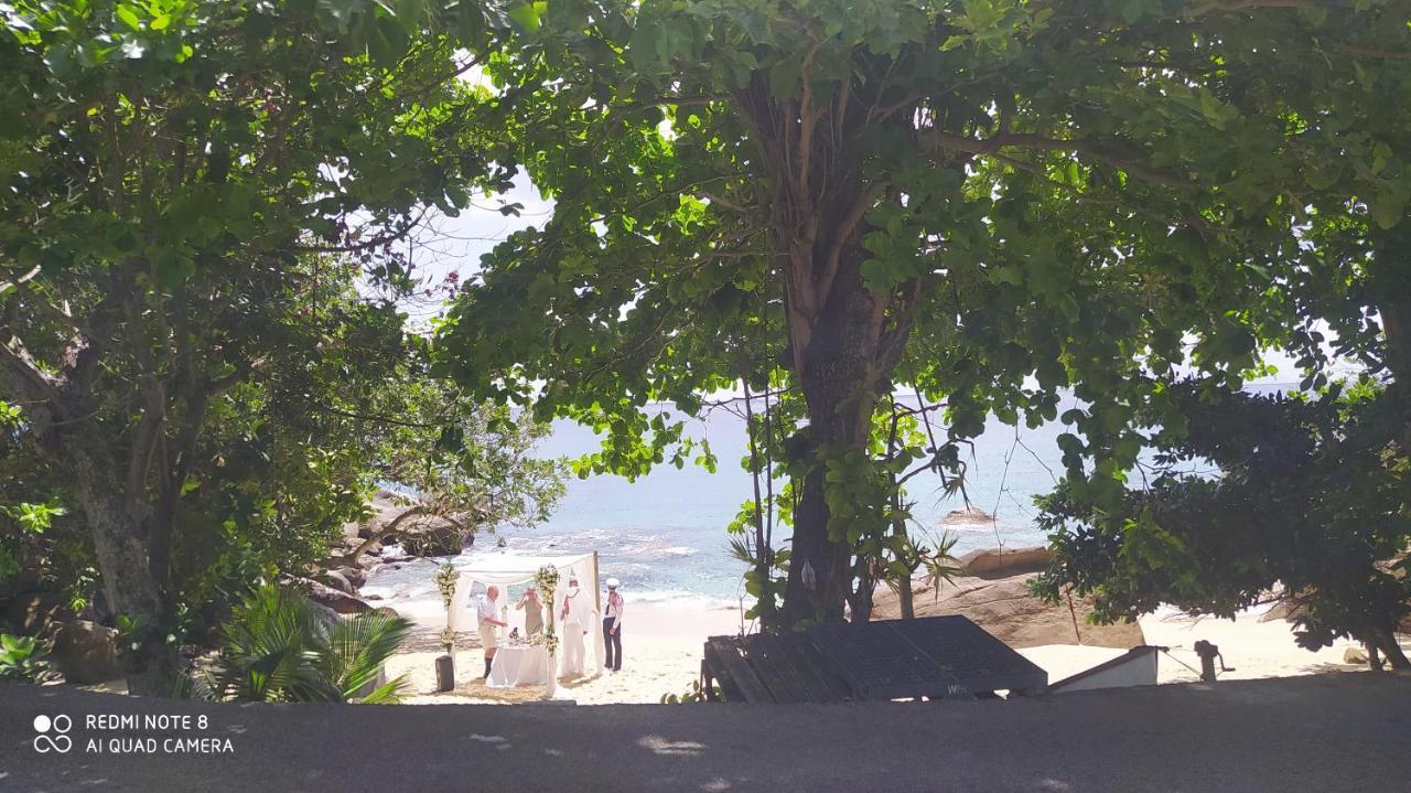 Gala Beach Self-Catering Glacis  Extérieur photo