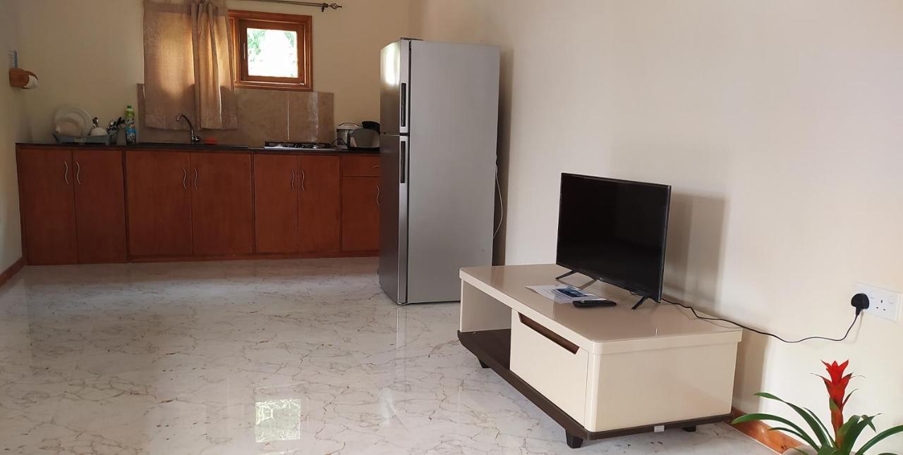 Gala Beach Self-Catering Glacis  Extérieur photo