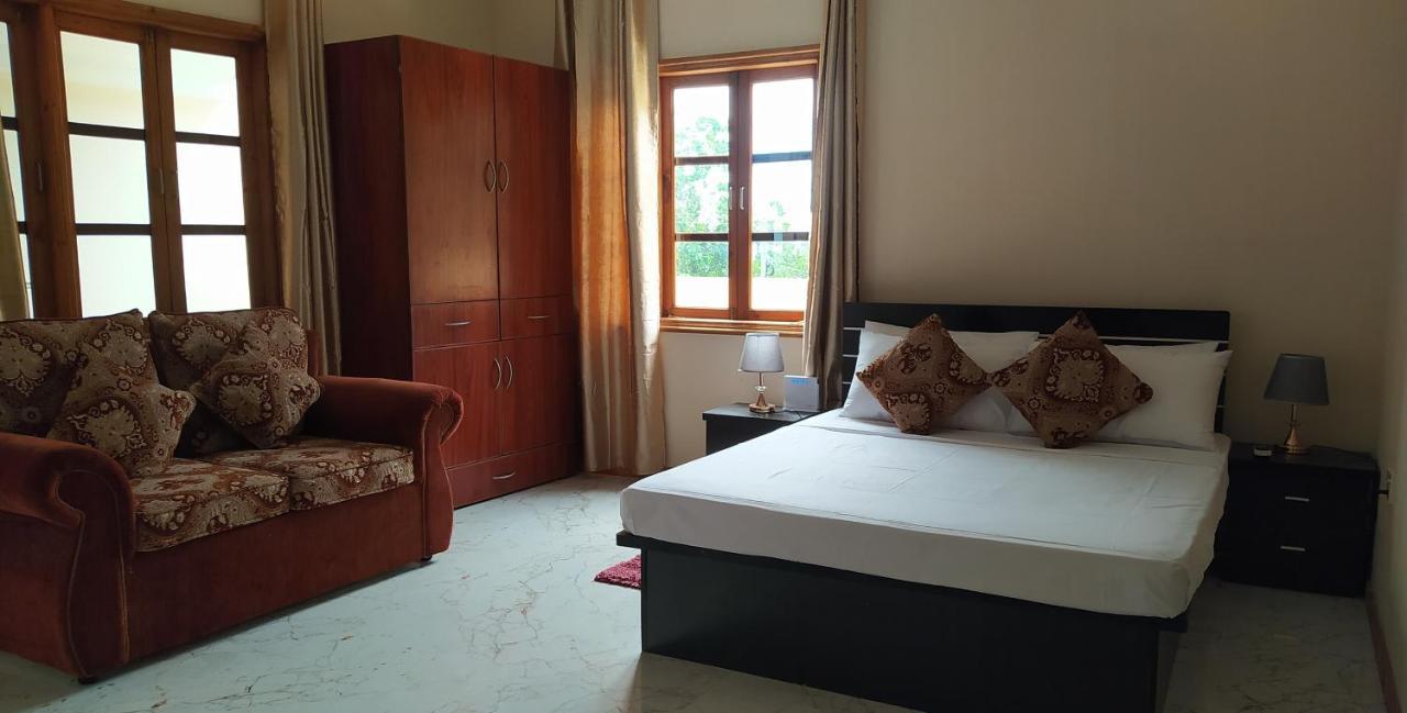 Gala Beach Self-Catering Glacis  Extérieur photo