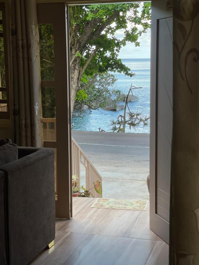 Gala Beach Self-Catering Glacis  Extérieur photo